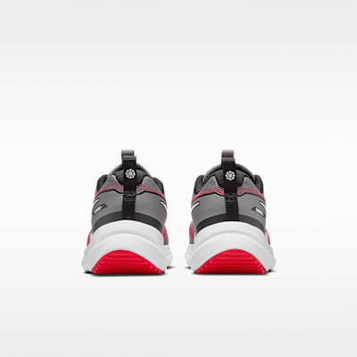 Nike Cosmic Runner Big Kids' Road Running Shoes