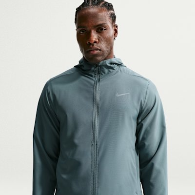 Nike Form Dri-FIT Kapüşonlu Çok Yönlü Erkek Ceketi