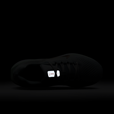 Nike Winflo 11 女款路跑鞋