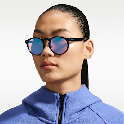 Nike Swerve Team Road Tint