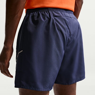 Nike Miler Dri-FIT 2'si 1 Arada 13 cm Erkek Koşu Şortu görsel 3