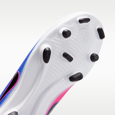 Tacos de fútbol para terrenos múltiples de corte low para niños grandes Nike Jr. Tiempo Maestro Club