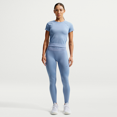 Nike Pro Seamless Dri-FIT Kadın Tişörtü görsel 4