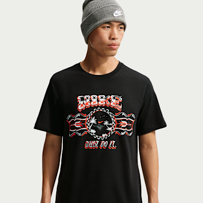 Nike Sportswear Tişört