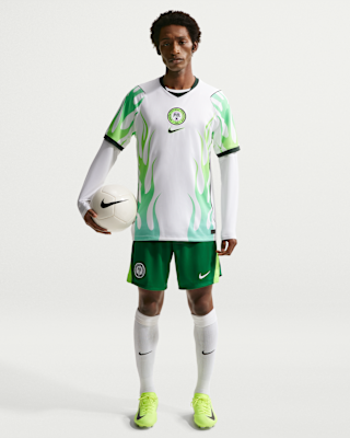 Мужские шорты Nigeria 2026 Stadium Home Nike Dri-FIT Soccer Replica Shorts