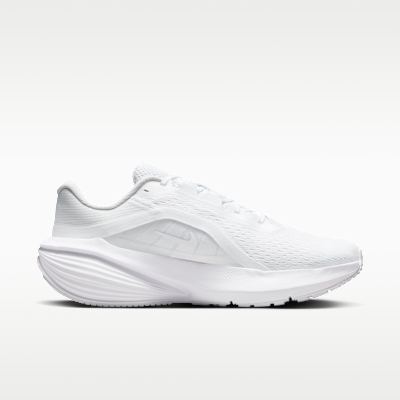 Tenis de correr en pavimento para hombre Nike Downshifter 14