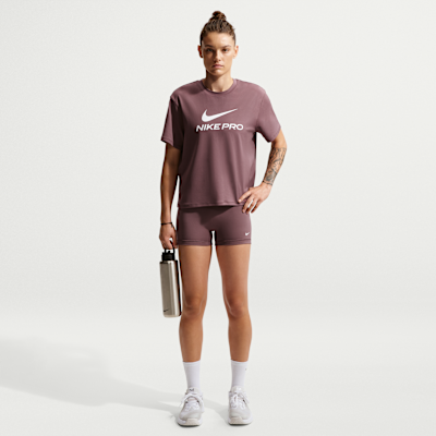 Nike Pro Normal Belli 8 cm Kadın Bisiklet Şortu