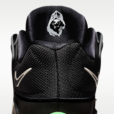 KD18 "Slim Reaper" EP バスケットボールシューズ