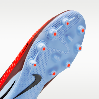 Nike Phantom 6 Low Pro Hard-Ground Football Boot