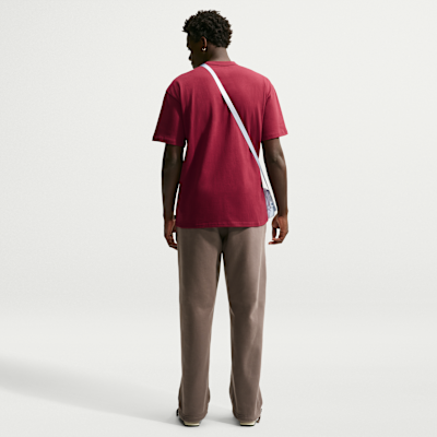 Nike Sportswear Premium Essentials Erkek Tişörtü görsel 5