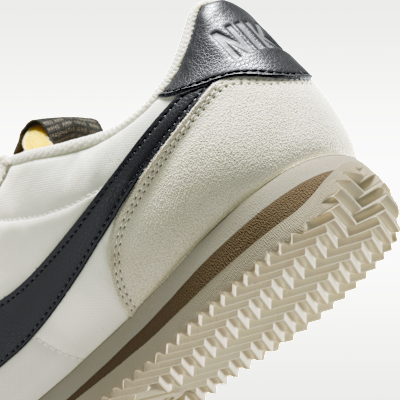 Nike Cortez Kadın Ayakkabısı görsel 8