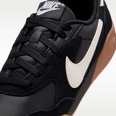 나이키 테라 만타 스웨이드 여성 신발