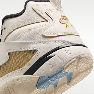 Nike Air Diamond Turf Men's Shoes