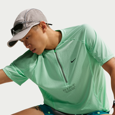 Nike Dri-FIT Kısa Kollu Erkek Koşu Üstü görsel 3