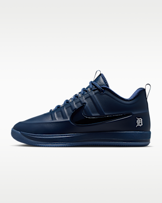 Nike  sneaker 