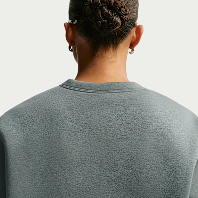 Nike Pregame Fleece Oversize Mod-Crop Kadın Üstü görsel 2