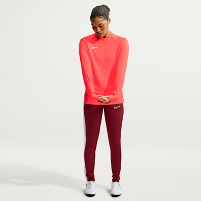 Nike Academy Dri-FIT Crew Yakalı Uzun Kollu Kadın Futbol Üstü görsel 4