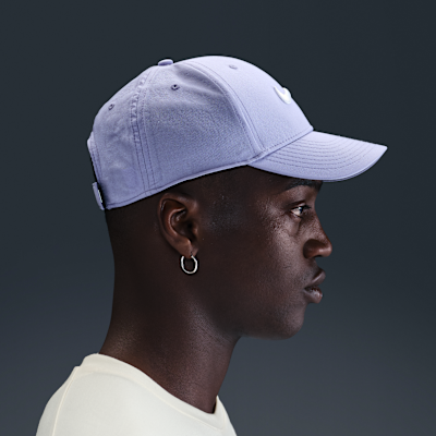 Nike Dri-FIT Club Structured Swoosh Cap