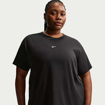 Nike Sportswear Classic Oversize Kısa Kollu Kadın Tişörtü (Büyük Beden)
