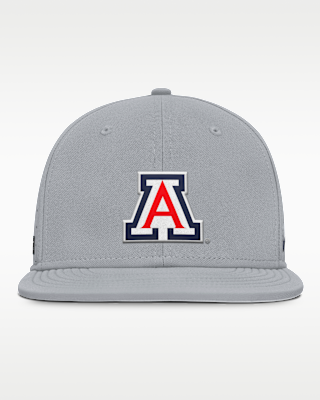 Мужская кепка Arizona Wildcats Dugout True Men’s Nike Dri-FIT College Fitted Hat