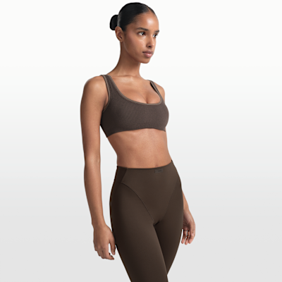 Bra de microescote en forma U para mujer NikeSKIMS Ribbed Seamless