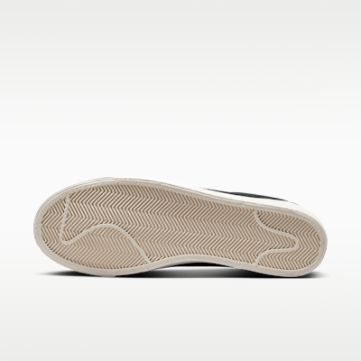 Nike Tennis Klasik Erkek Ayakkabısı görsel 2