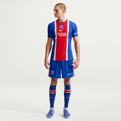 Nike Paris Saint-Germain 2026/27 Stadyum İç Saha Nike Dri-FIT Erkek Futbol Taraftar Şortu