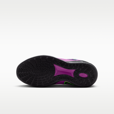 รองเท้าบาสเก็ตบอลเด็กโต Sabrina 3