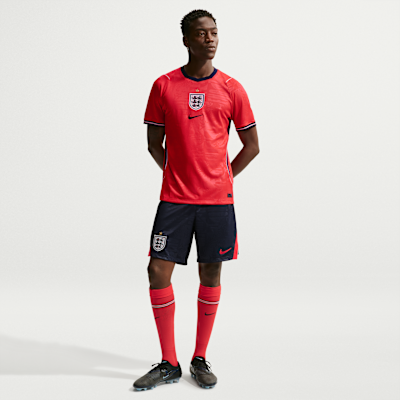 Nike İngiltere 2026 Stadyum Deplasman Nike Dri-FIT Erkek Futbol Taraftar Şortu