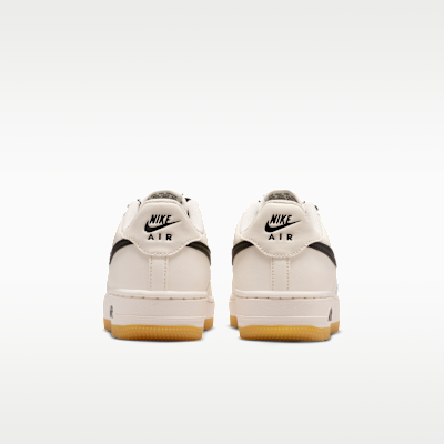 Nike Air Force 1 LV8 Older Kids' Shoes