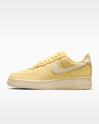 Nike  sneaker Soft Yellow/Soft Yellow/Sunbleach