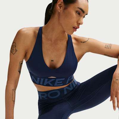 Nike Pro Sculpt Orta Destekli Pedli Kadın Spor Sütyeni görsel 3