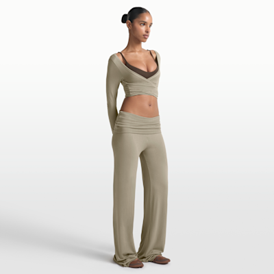 NikeSKIMS Stretch Knit Women's Wide-Leg Pants