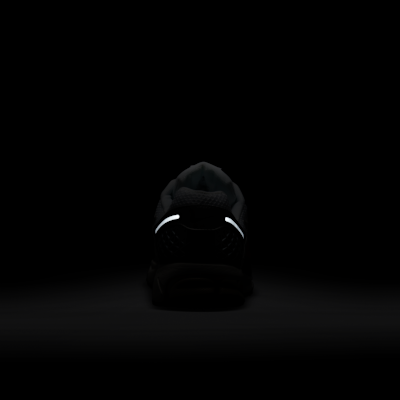 Nike Zoom Vomero 5 男鞋