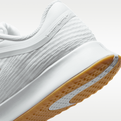 Nike Vapor Pro 3 Sert Kort Kadın Tenis Ayakkabısı görsel 8