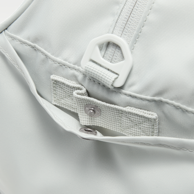 Nike Gym Club Duffel Bag (24L)