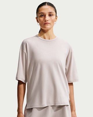 Женская футболка Nike 24.7 ImpossiblySoft Light Dri-FIT Short-Sleeve