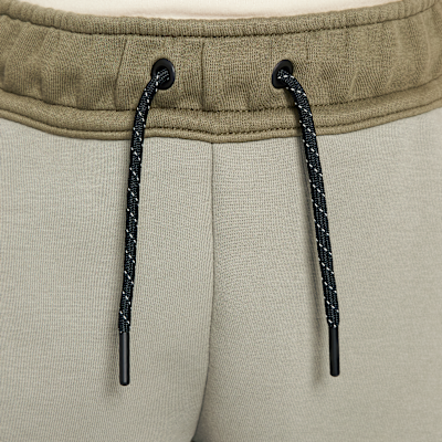 Nike Sportswear Tech Fleece Older Kids' Joggers
