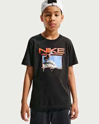 Детская футболка Nike Sportswear Big Kids'