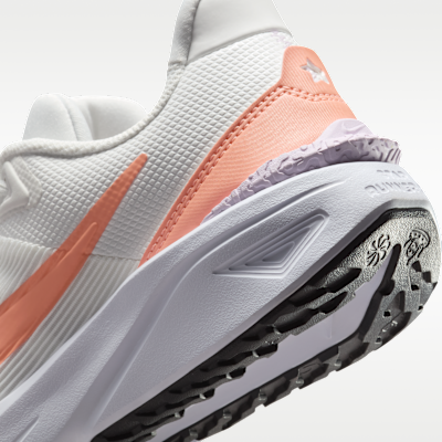 รองเท้าวิ่งโร้ดรันนิ่งเด็กโต Nike Star Runner 4