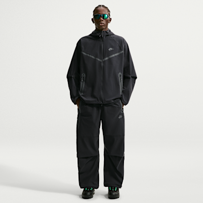 Nike Tech Bol Kesimli Dokuma Erkek Eşofman Altı