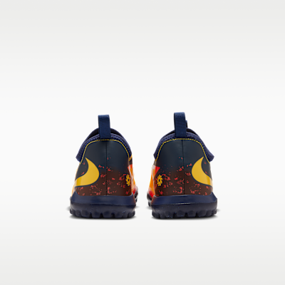 Scarpa da calcio per erba sintetica Nike Jr. Phantom 6 Low Academy "Erling Haaland" – Ragazzo/a