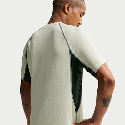 Nike ACG Wildsee Dri-FIT Kısa Kollu Erkek Üst İçliği görsel 2