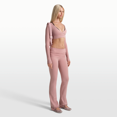 Pants acampanados de cintura plegable para mujer NikeSKIMS Matte