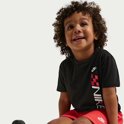 Conjunto de 2 piezas Victory Lap con shorts de malla infantil Nike Sportswear