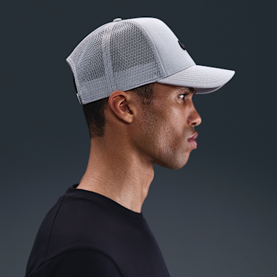Nike Rise Structured Trucker Cap