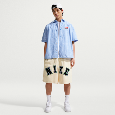 Nike Life กางเกงขาสั้นน้ำหนักปานกลางผู้ชาย