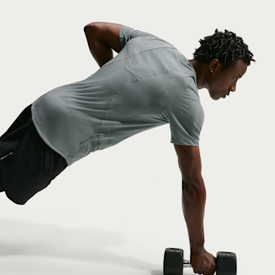 Nike Pro Training Dri-FIT ADV Kısa Kollu Erkek Üstü görsel 3