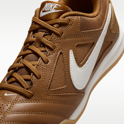 รองเท้าเด็กโต Nike Gato