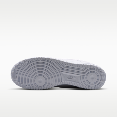 Nike Air Force 1 '07 LV8 Erkek Ayakkabısı görsel 2